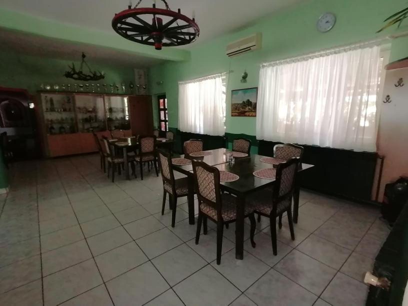 Fogado Hotel Palić Eksteriør billede