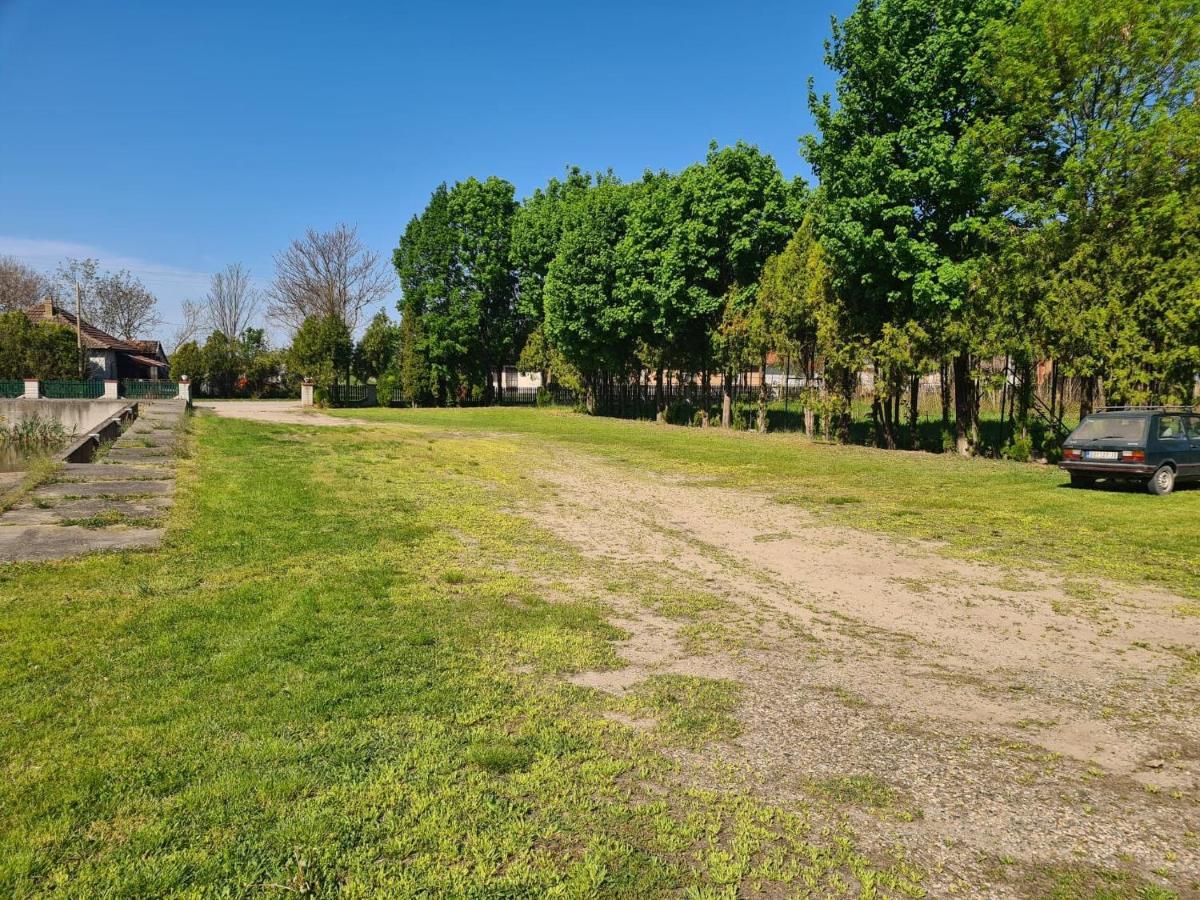 Fogado Hotel Palić Eksteriør billede
